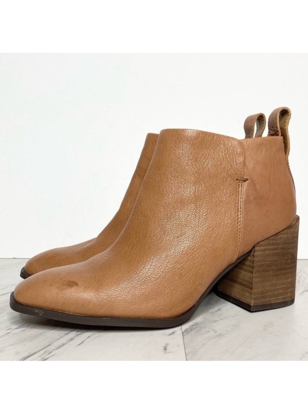 Vionic Lyssa Light Brown Leather Bootie 8